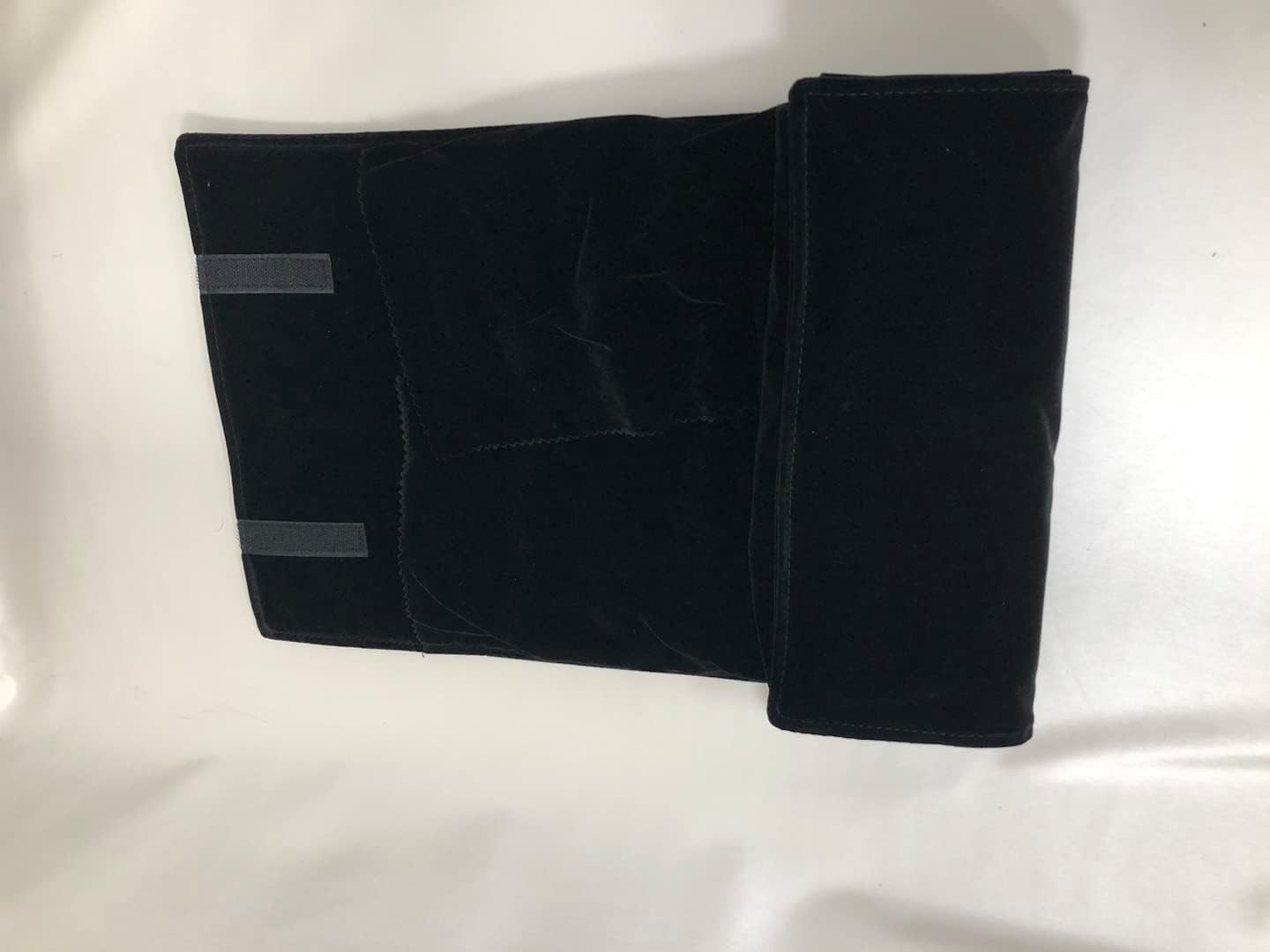 Portable Jewelry Roll Bag For Rings,Black All and Velvet Jewelry Roll Bag keep your Rings Safe