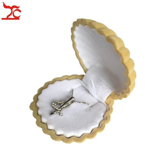 Bulk sale 10Pcs Cute Shell Shape Velvet Earring Case Engagement Party Necklace Pendant Jewelry Display Storage Wedding Gift Box