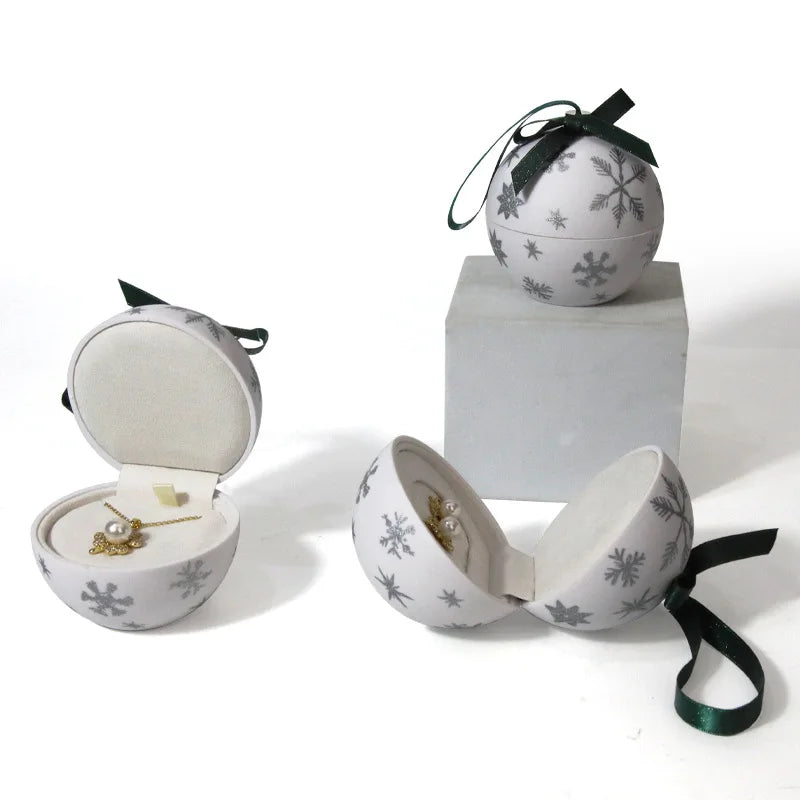 Christmas Ball Shaped Jewelry Box with Snowflake Pattern Surprise Gift Packaging Box Propose Ring Pendant Storage Hoder