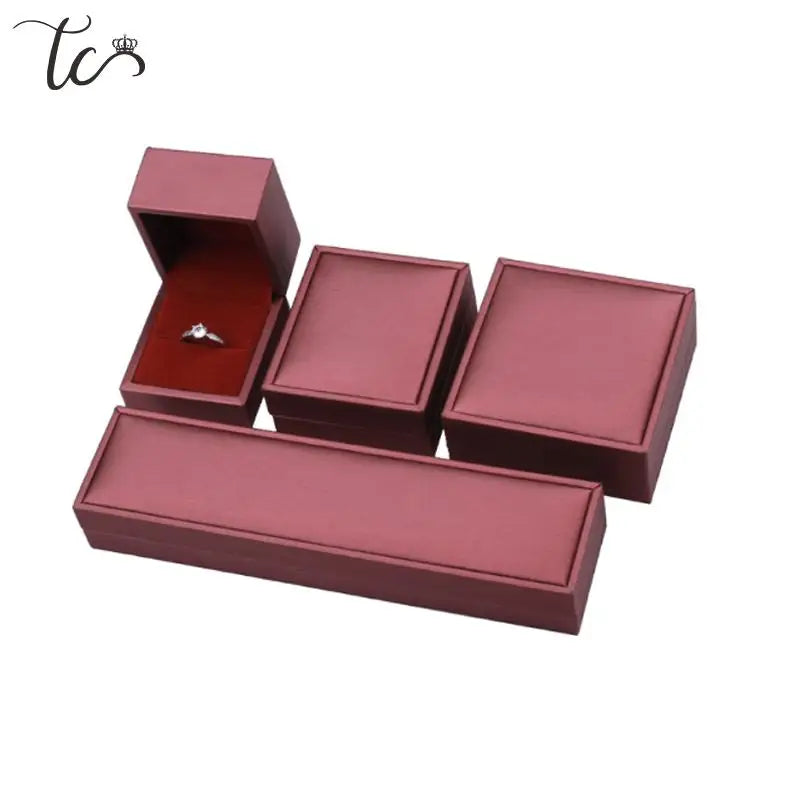 Red Brushed Leather Jewelry Display Case Ring Earrings Necklace Pendant Bracelet Storage Case