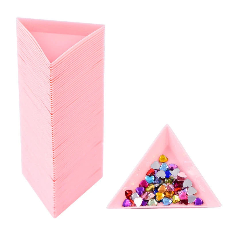Wholesale 100Pcs/lot Plastic Triangle Jewelry Sorting Tray Gemstone Collection Storage Beads Crystal Nail Art Tool Tray