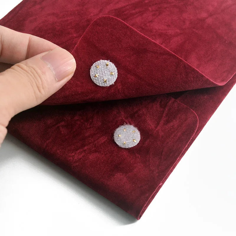 Pearl Necklace Storage Bag Holder Wine Red Double-Sided Textured Fabric Pouch Exhibiting Travel Jewelry Collection Display Bag