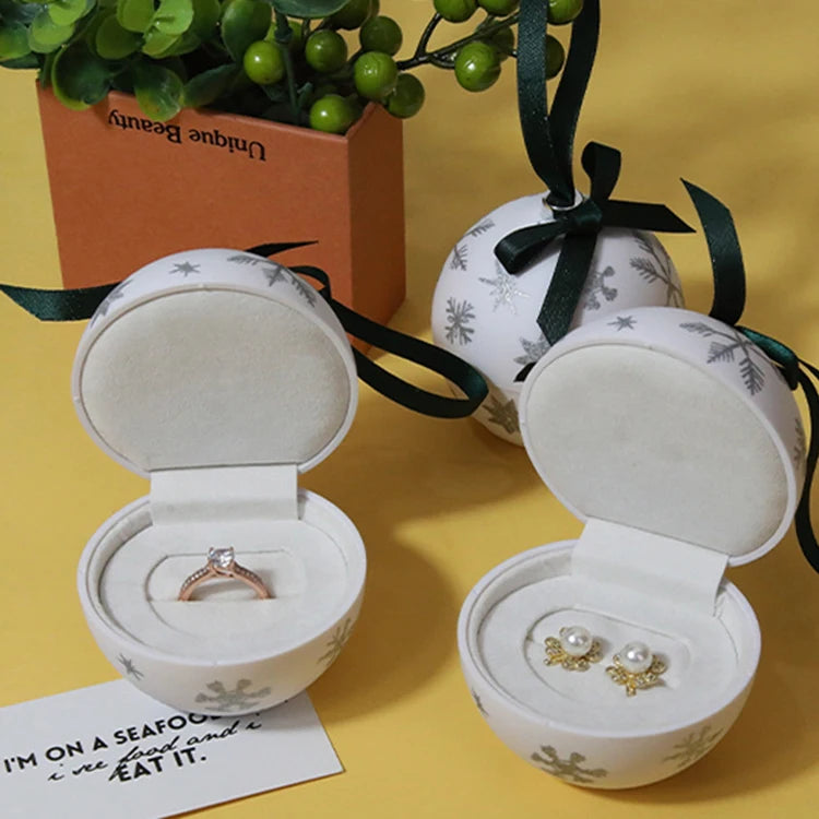 Christmas Ball Shaped Jewelry Box with Snowflake Pattern Surprise Gift Packaging Box Propose Ring Pendant Storage Hoder