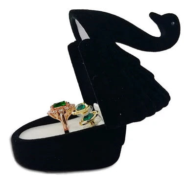 1Pcs Lovely Swan Shape Ring Box Wedding New Year Birthday Party Jewelry Case Fabric Container Case Great Gift Box