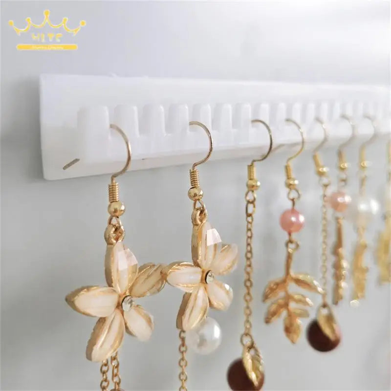 Jewelry Hooks 9 Pieces/set Combination Plastics Sticky Hooks Earrings Necklace Storage Rack Cheap Jewelry Organizer