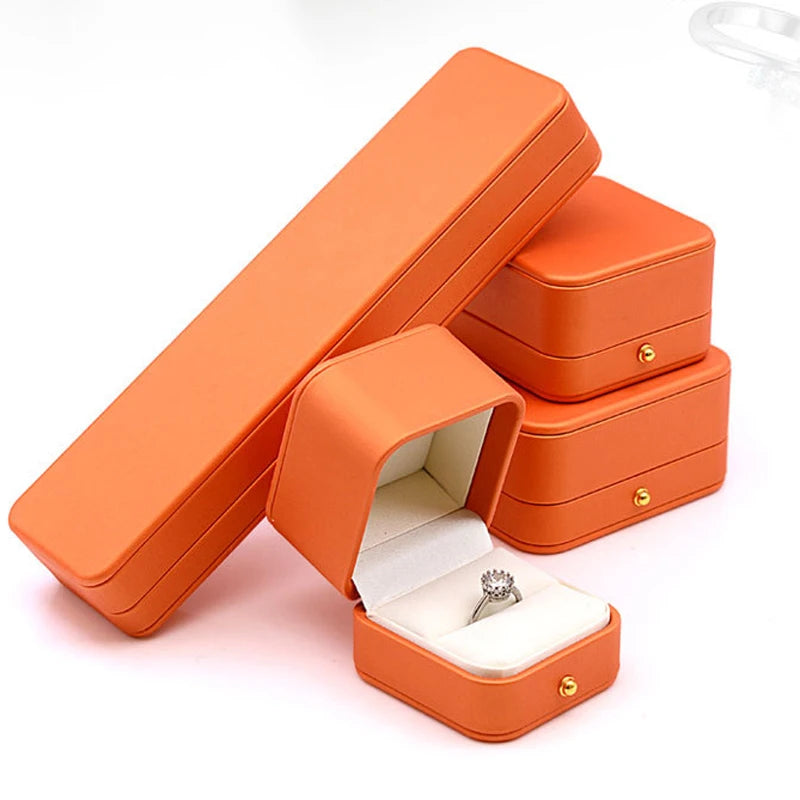 High Quality Pu Leather Jewelry Packaging Gift Box Proposal Ring Box Brooch Earring Display Box Necklace Collection Box