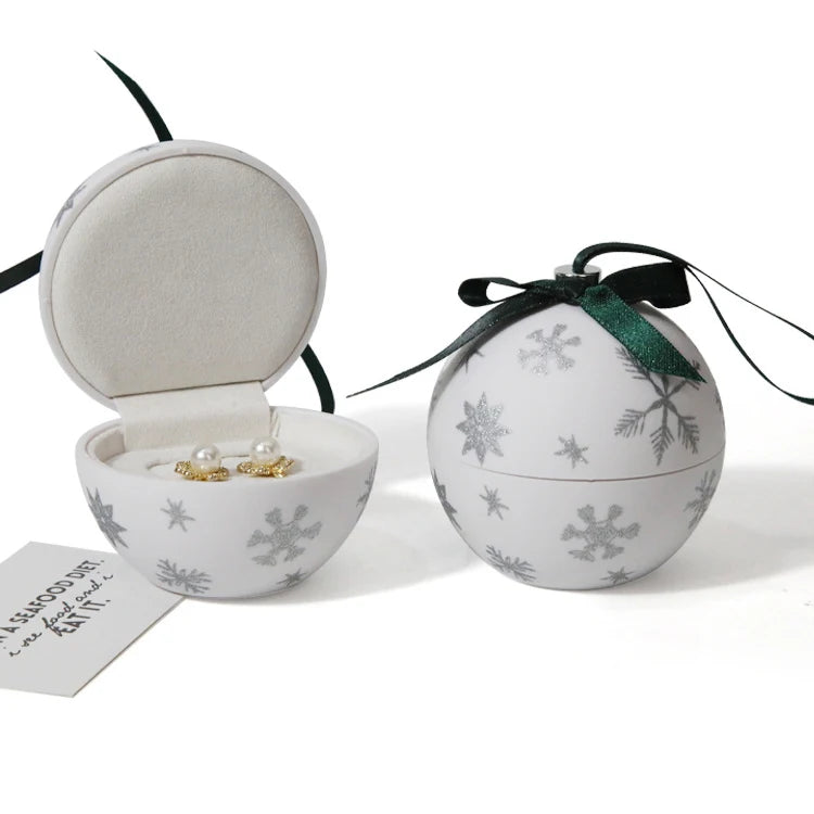 Christmas Ball Shaped Jewelry Box with Snowflake Pattern Surprise Gift Packaging Box Propose Ring Pendant Storage Hoder