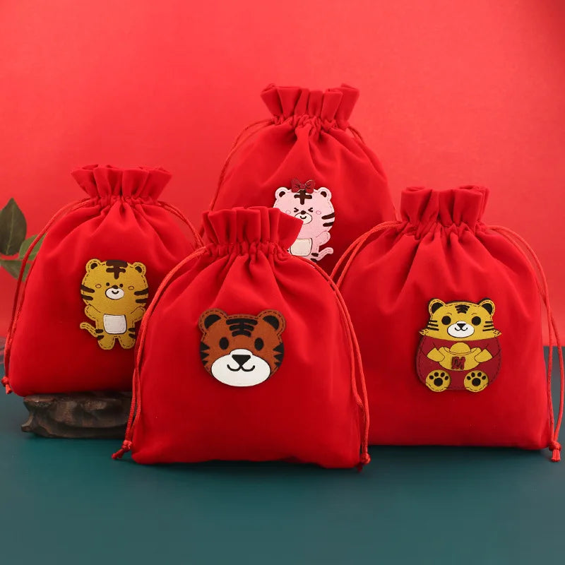 Red Velvet Jewelry Gift Bags High-Capacity Christmas Apple Packaging Bags Halloween Children's Chocolate Candy Organizer Pouch
