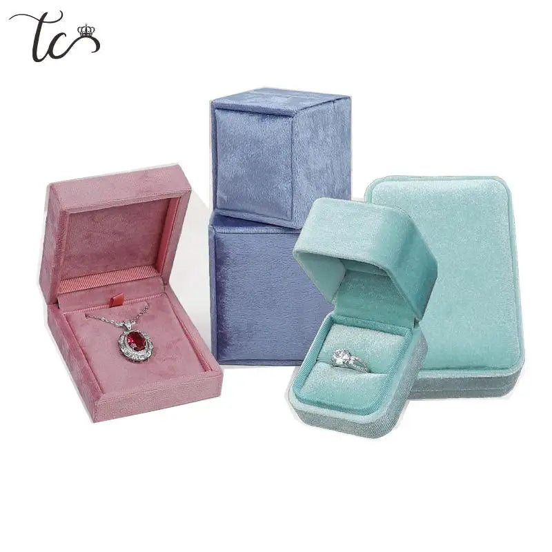 New Velvet Boxes for Ring and Necklace Jewelry Packaging Box Weeding Ring Case Pendant Necklace Holder Valentine's Day Gift Box