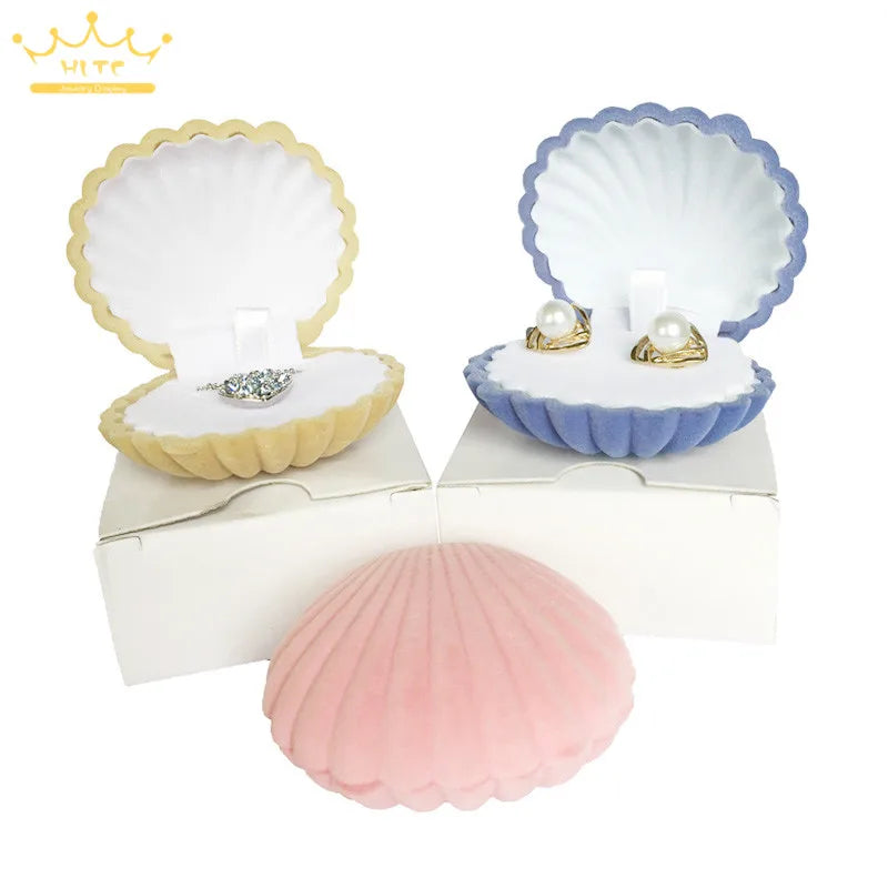 Wholesale 50Pcs/lot Shell Shape Lovely Velvet Wedding Engagement Ring Box for Earrings Necklace Chain Jewelry Display Gift Box