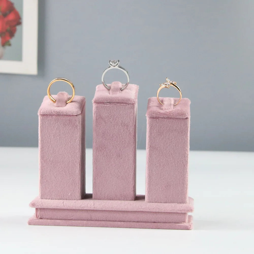 Ring Display Organizer Pink Velvet Ring Showcase Tray Set Jewelry Props Ring Clamping Stand Exhibitors for Jewelry