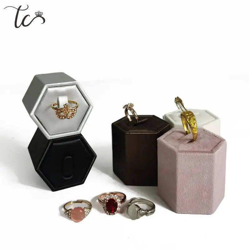 Velvet Pu Leather Hexagon Jewelry Display Rack Ring Storage Display Rack Tower Ring Display Rack