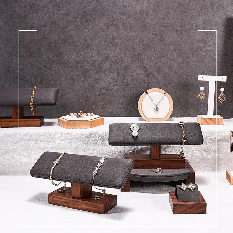 Walnut Bracelet Display Rack Bangle Watch Organizer Storage Showcase Stands Jewelry Display Props