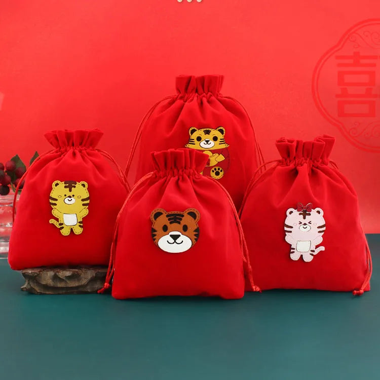Red Velvet Jewelry Gift Bags High-Capacity Christmas Apple Packaging Bags Halloween Children's Chocolate Candy Organizer Pouch