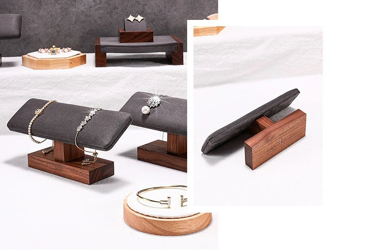 Walnut Bracelet Display Rack Bangle Watch Organizer Storage Showcase Stands Jewelry Display Props